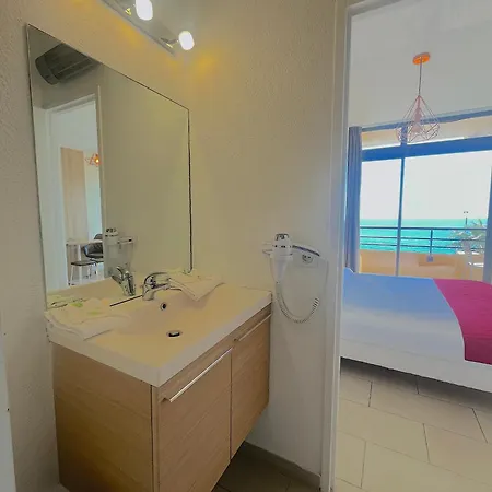 L'azur Des Calanques - T2 Avec Piscine Chauffee & Vue Exceptionnelle- Parking & Wifi * أجاكسيو
