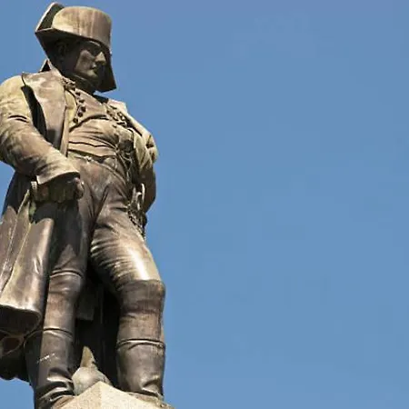 Apartment T2 Avec Piscine Chauffee - Vue Exceptionnelle- Les Calanques Routes Des Sanguinaires- Parking Inclus & Wifi