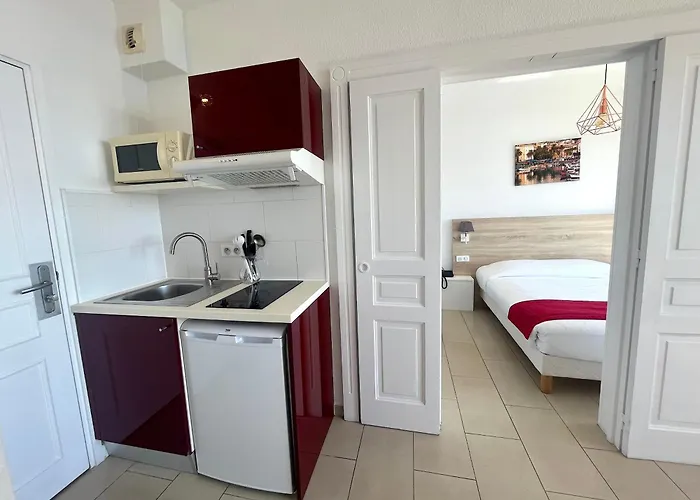 L'azur Des Calanques - T2 Avec Piscine Chauffee & Vue Exceptionnelle- Parking & Wifi Ajaccio (Corsica)